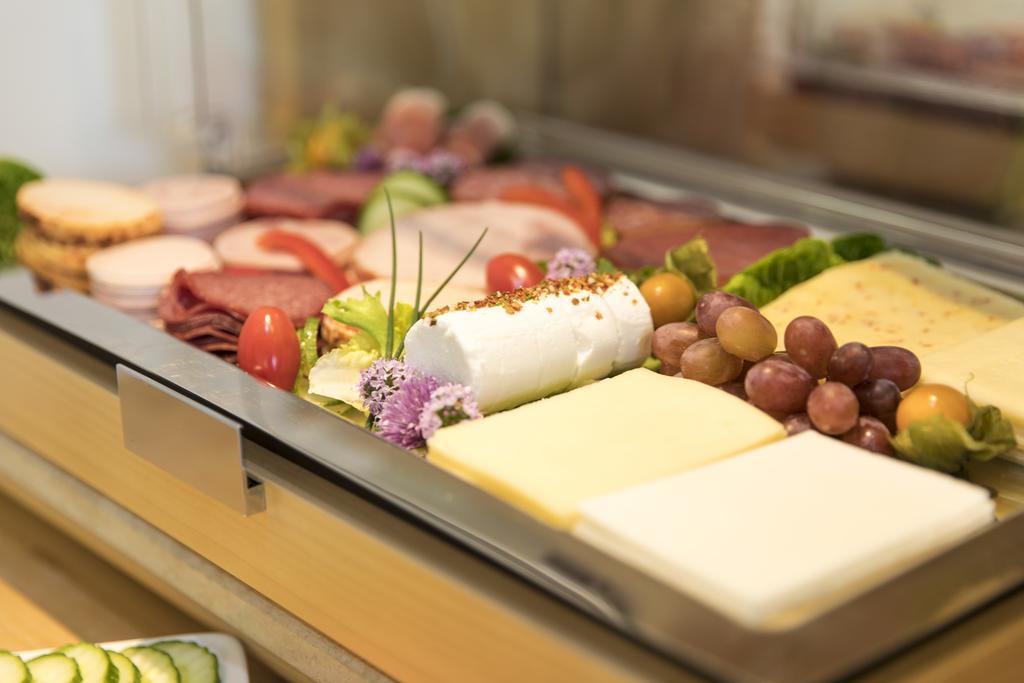 Hotel Hildebrandt'S Neumuenster Ngoại thất bức ảnh